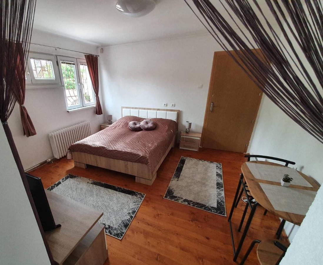 New Apartment Old Town With Free Parking Saraybosna Dış mekan fotoğraf